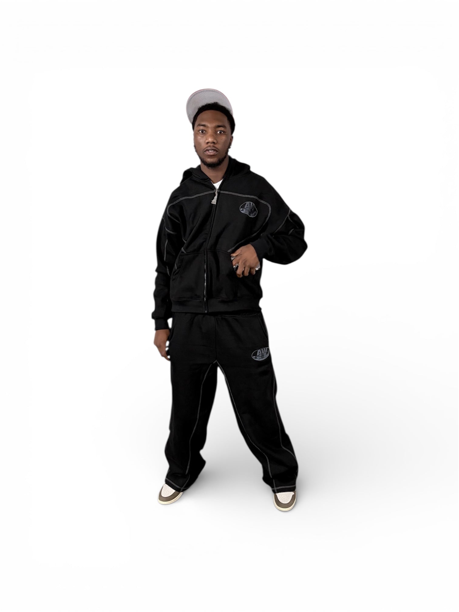 Black Simplicity Sweatsuit