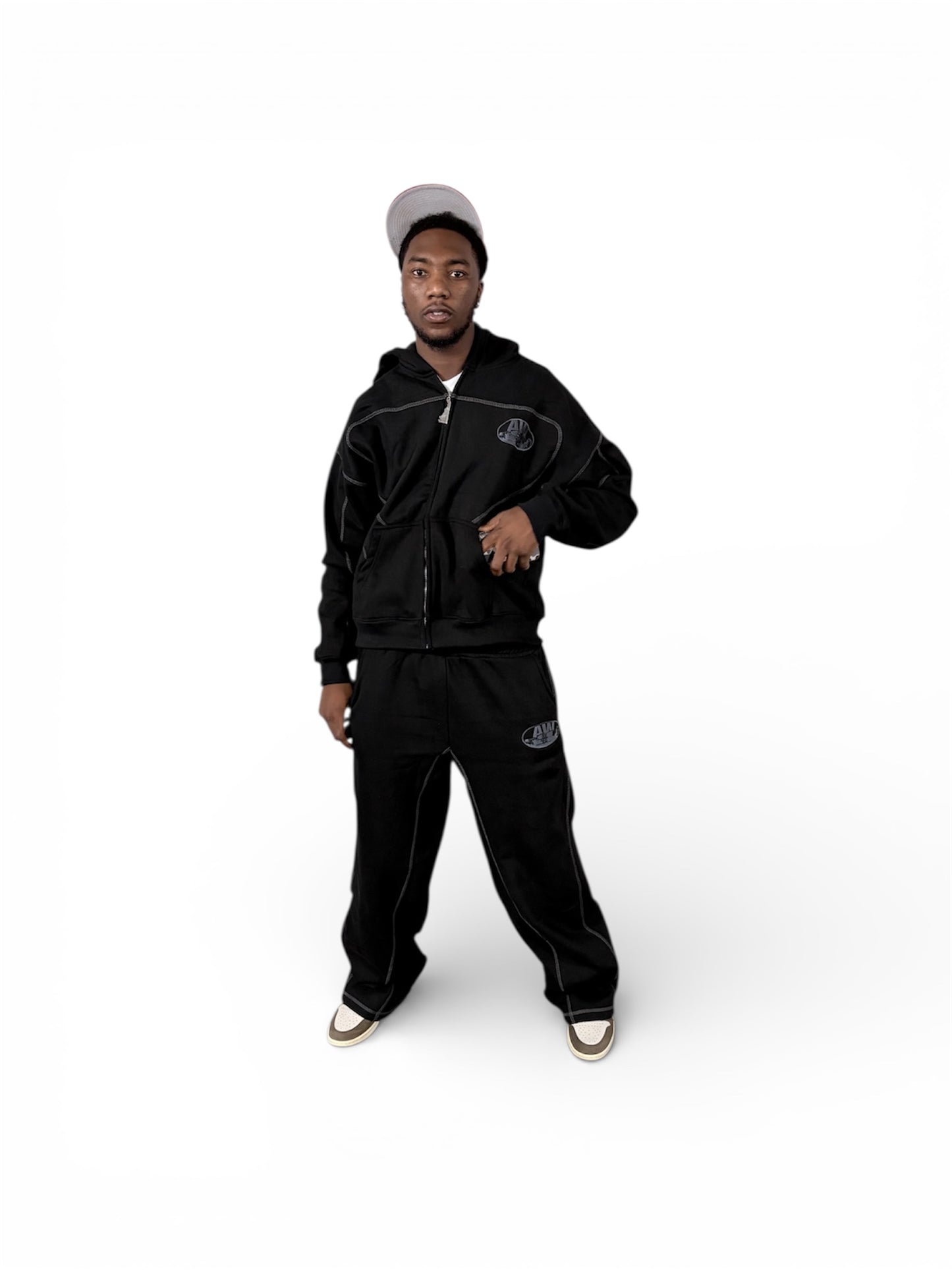 Black Simplicity Sweatsuit